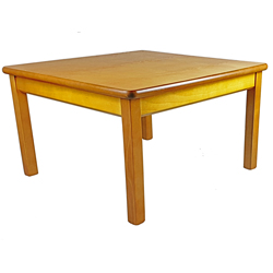 CU2428 – Coffee Table